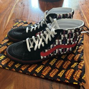 Stranger Things Vans Customs